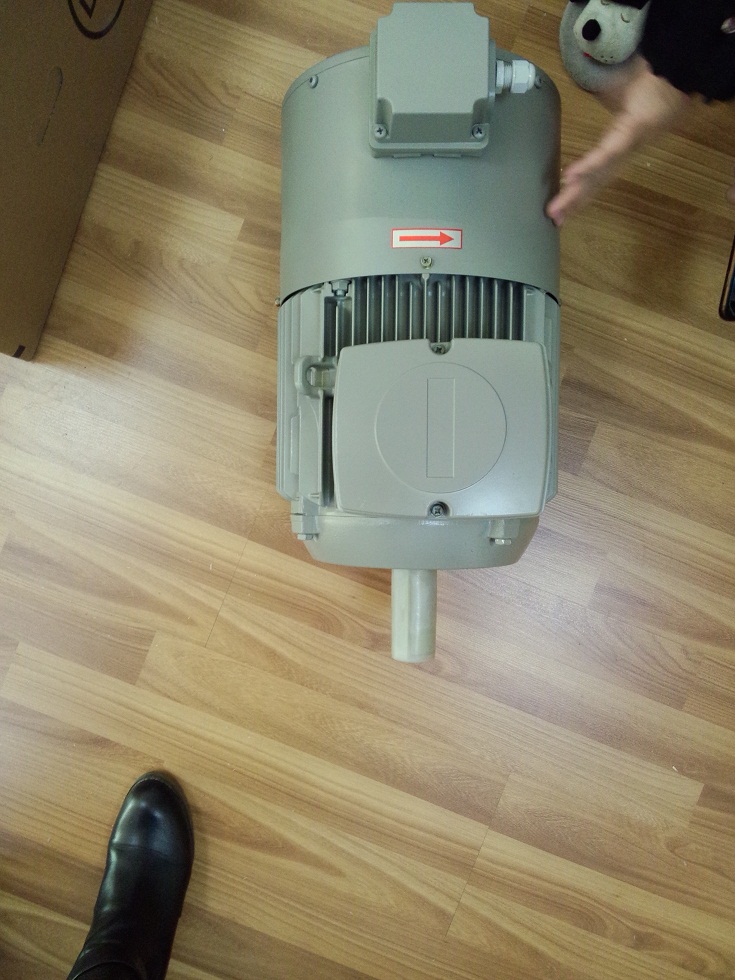 上海盛霞為您介紹風(fēng)扇電機(jī)原理及幾個重要公式