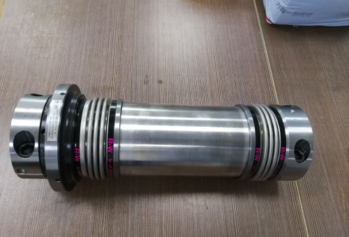 2019.07.18上海盛霞 R+w聯(lián)軸器到貨照片